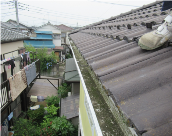 交換前の雨どいの写真